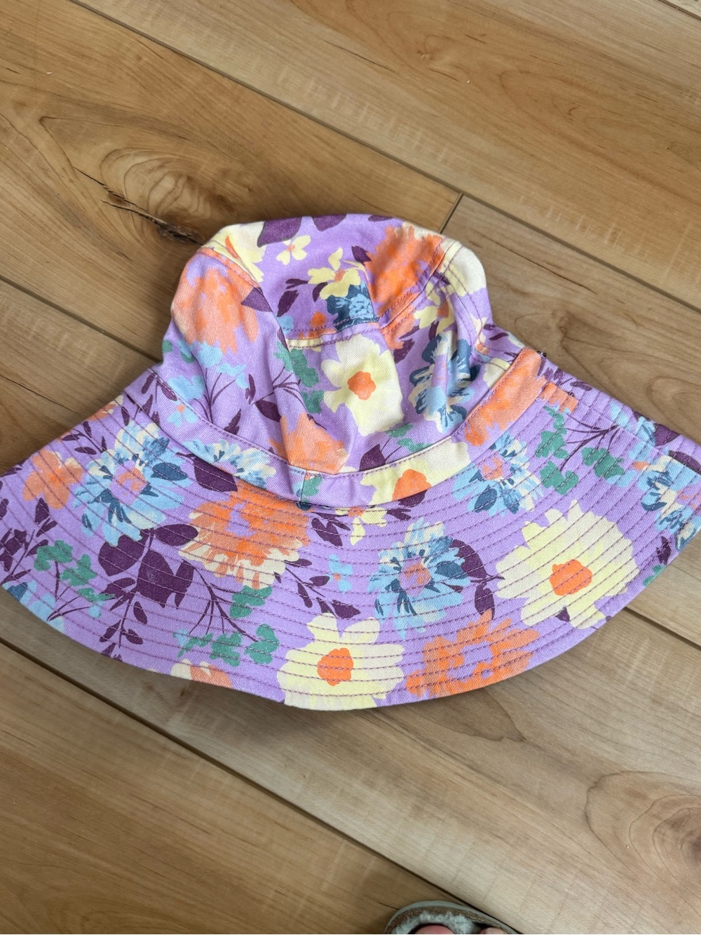 Billabong Floral Lavender Bucket Hat - Picture 2 of 2